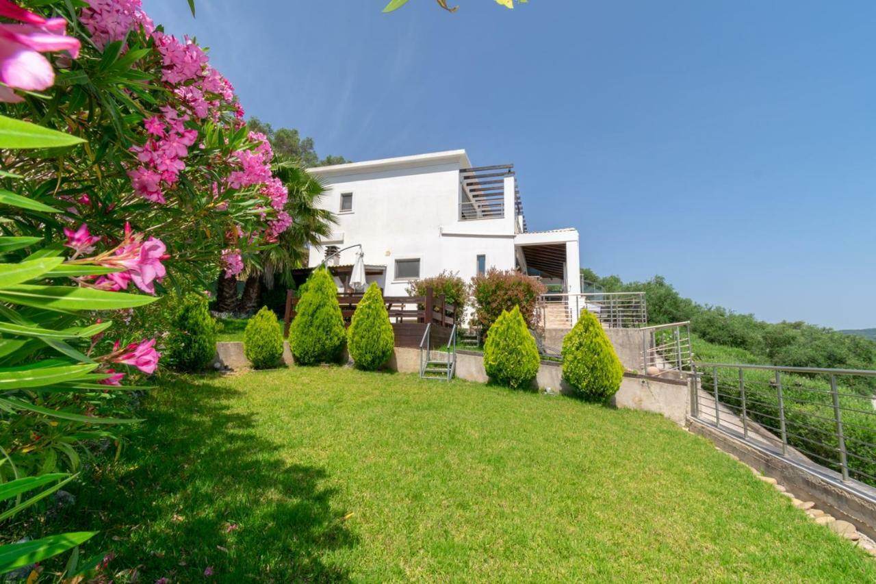 Ionian Pearl Luxury Spa Villa Mesongí Buitenkant foto