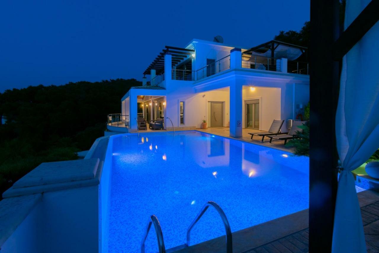 Ionian Pearl Luxury Spa Villa Mesongí Buitenkant foto