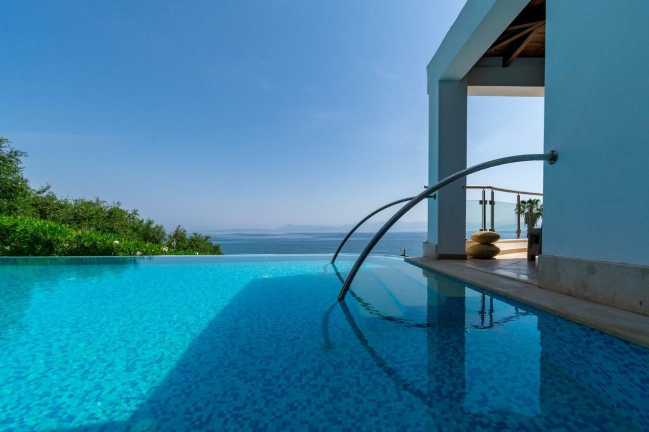 Ionian Pearl Luxury Spa Villa Mesongí Buitenkant foto